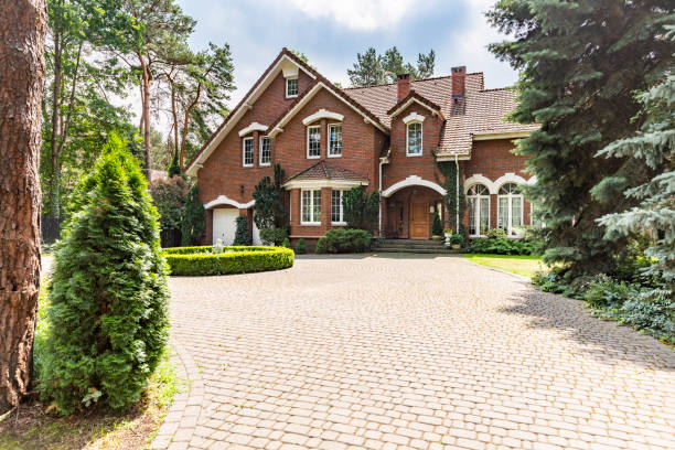 Best Professional Driveway Pavers  in Clarksville, TX